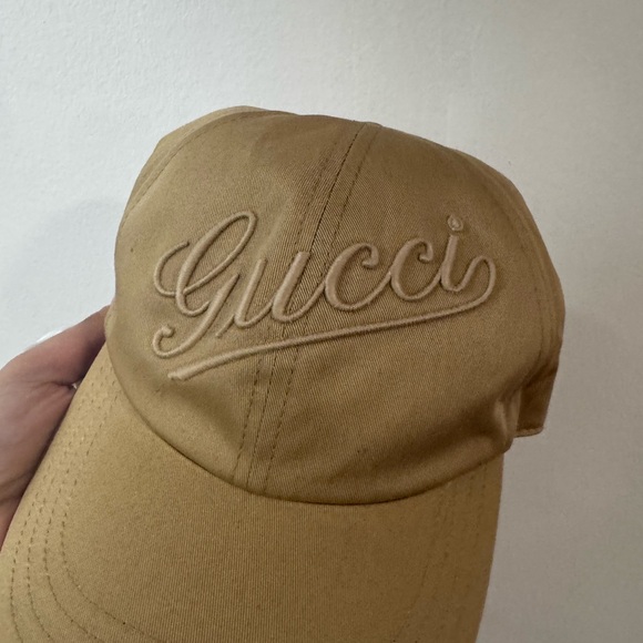 Gucci Tan Baseball Cap - Picture 1 of 8
